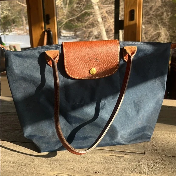 Vintage Longchamp Le Pliage “Shopping” Tote – Navy - Picture 3 of 15